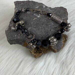 Vintage Silver Tone & Black Glass Bead Jingle Bracelet 7"